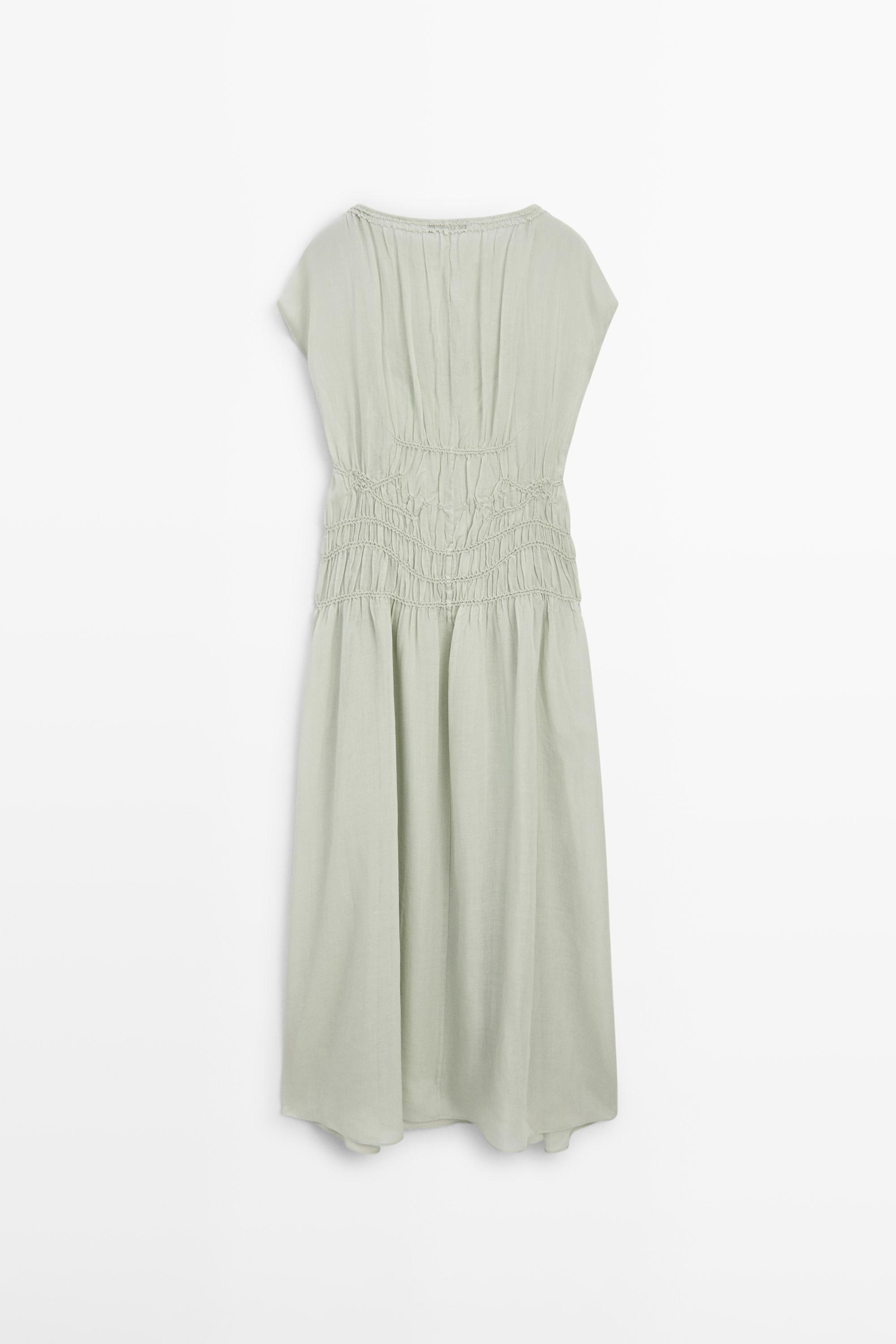 Robe longue fluide avec broderies